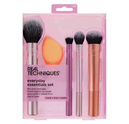 طقم فرش مكياج ريل تكنيكس اليومي — Real Techniques Everyday Essentials Set